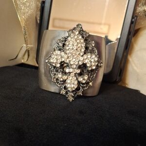 Silver Cuff Bracelet with Rhinestone Fleur-de-Lis Saints Norleans